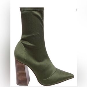 Steve Madden Lombard Olive Heeled Boots